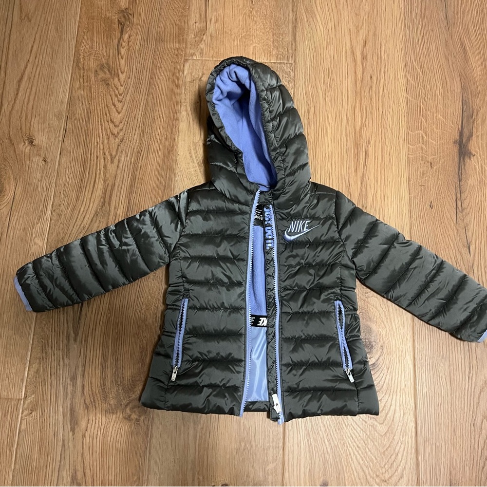 Nike puffer jacket